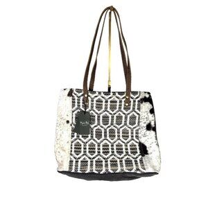 Myra Bag Buzz Fuzz Western Canvas Tote Bag Weekender Bag Oversize Muted Tones